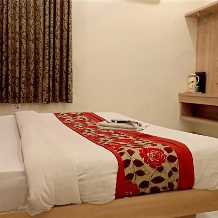 Hotel Klick International At "5 Min Walking " From New Delhi Railway Station Exteriér fotografie