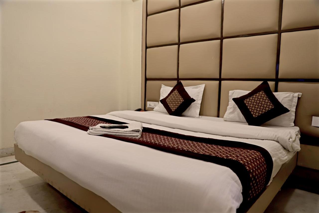 Hotel Klick International At "5 Min Walking " From New Delhi Railway Station Exteriér fotografie