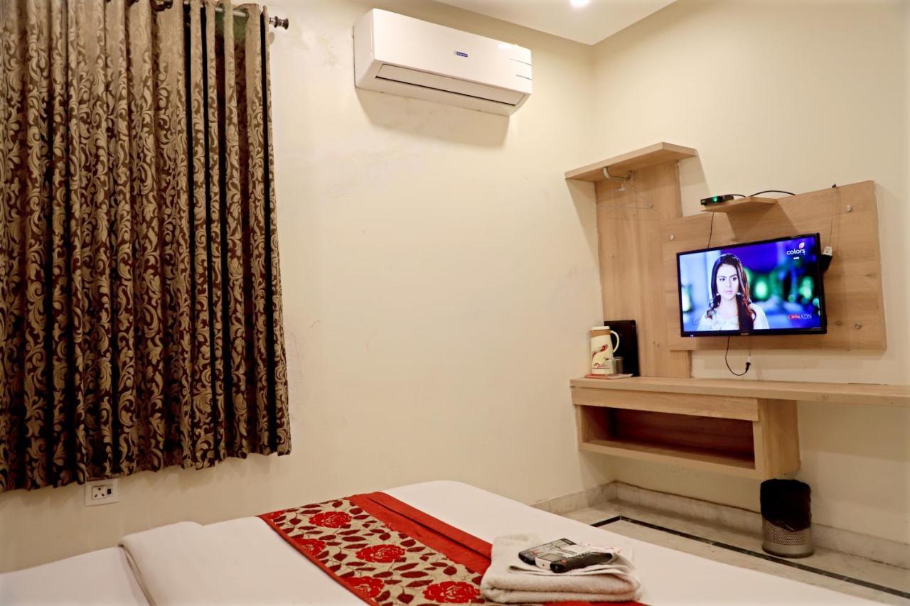Hotel Klick International At "5 Min Walking " From New Delhi Railway Station Exteriér fotografie