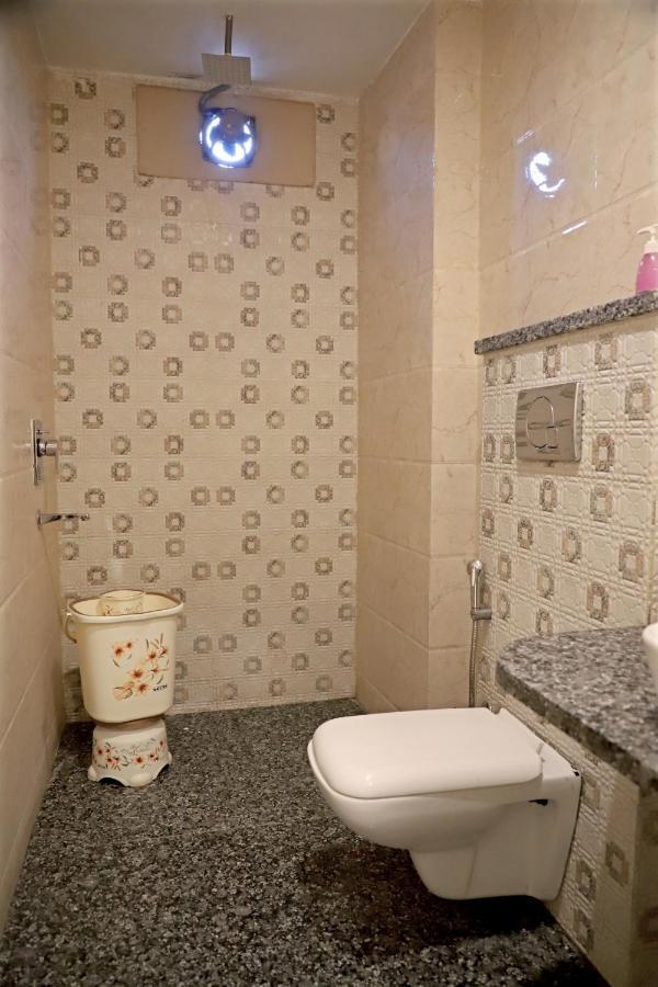 Hotel Klick International At "5 Min Walking " From New Delhi Railway Station Exteriér fotografie